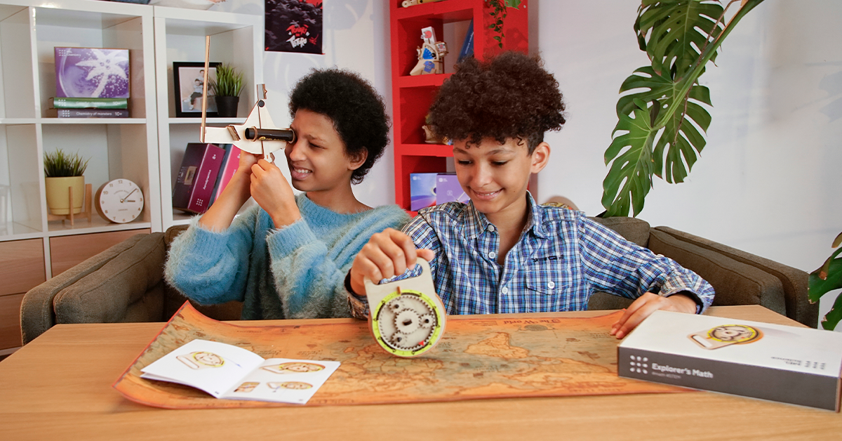 These Monthly Hands-On Kits Will Make Your Kids Fall In Love With Science!